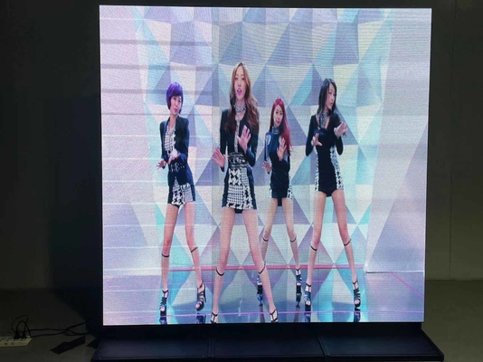 Video Wall Screen LED Poster Display For Shopping Mall Indoor P2.5 RGB