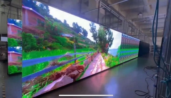 Video Showing P4 RGB Outdoor LED Display For High Brightness Adveristing