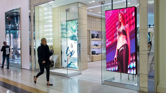 Indoor P2RGB LED Digital Signage 1000mcd/m2 For Retail Shop