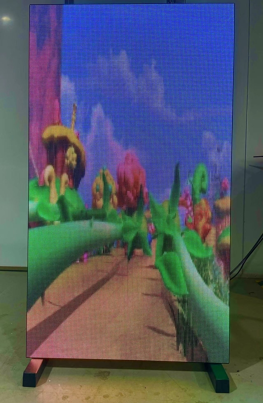 4G Clould Platform Indoor Fixed LED Screen P4 Window Display With 3840 Refresh